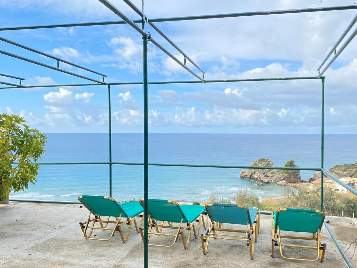 Apartment Papadatos Apts With Amazing View - 5mins From The