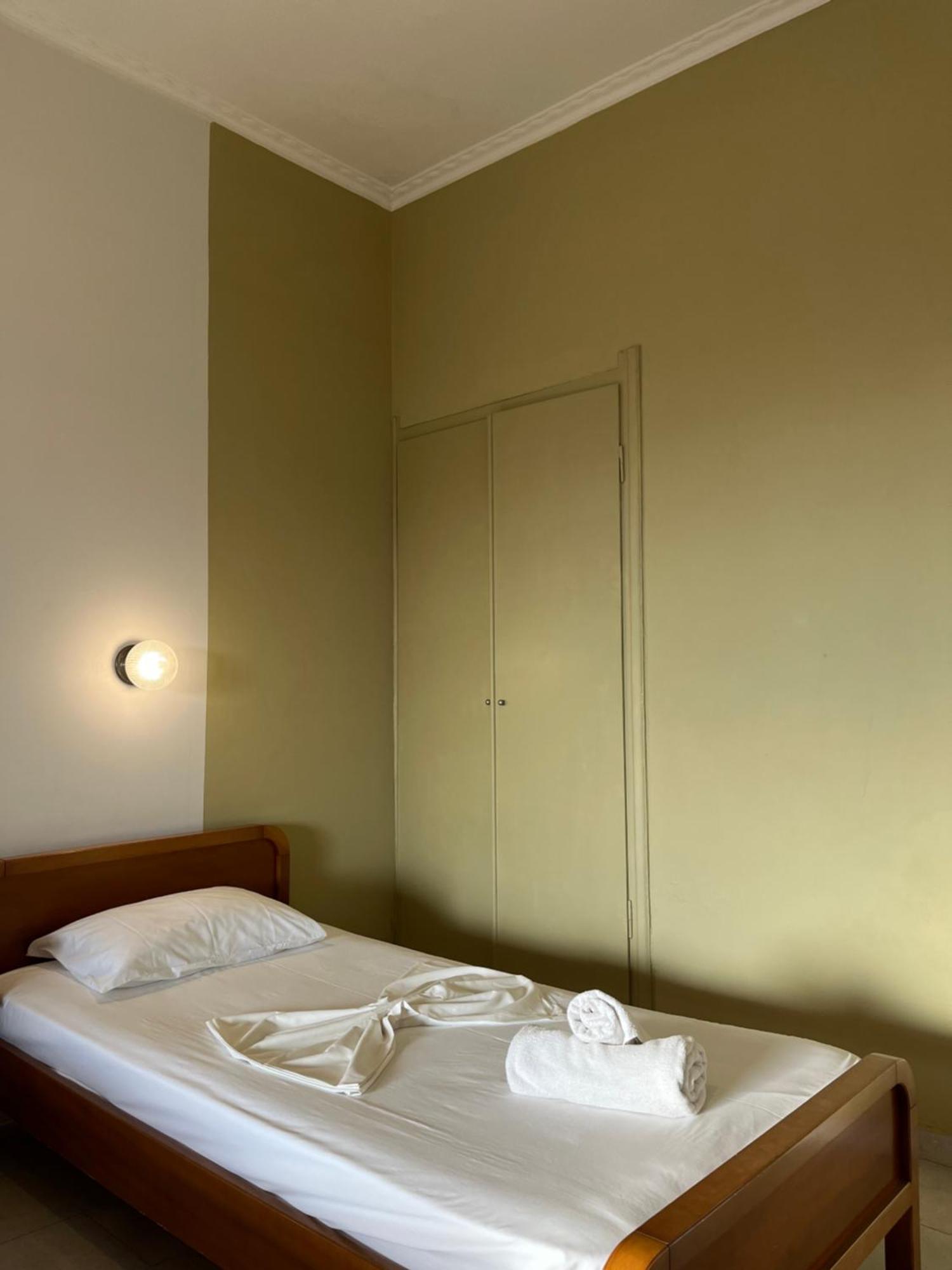 Papadatos Apts With Amazing View - 5mins From The Apartment Kontogialos