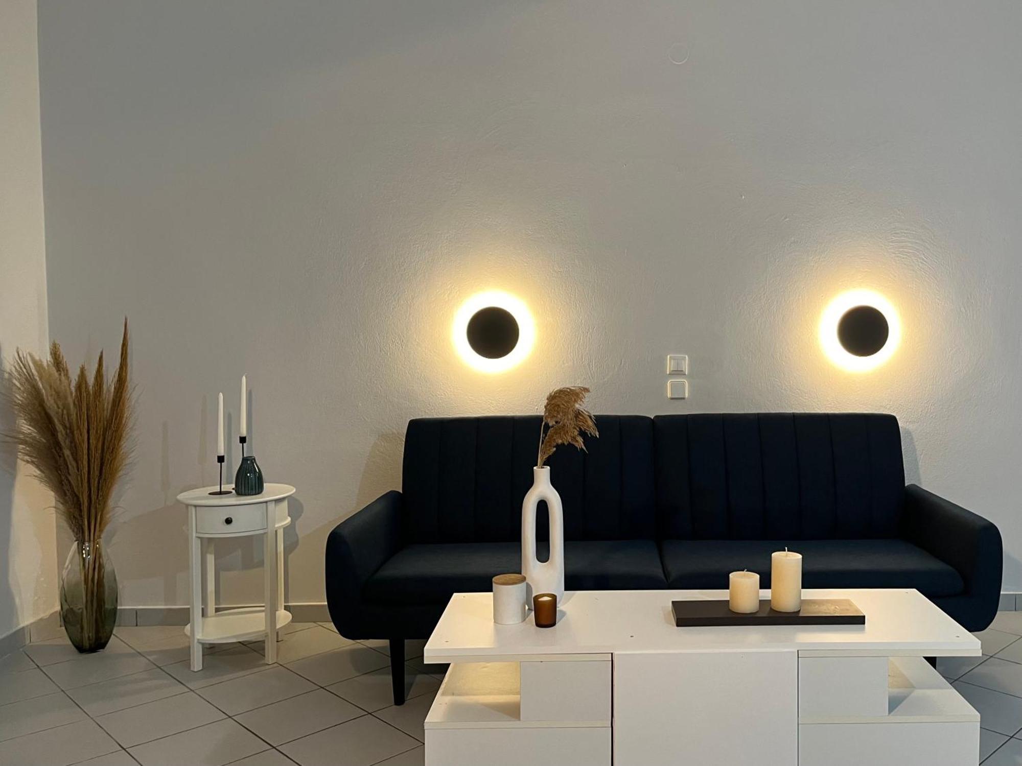 Apartment Papadatos Apts With Amazing View - 5mins From The *