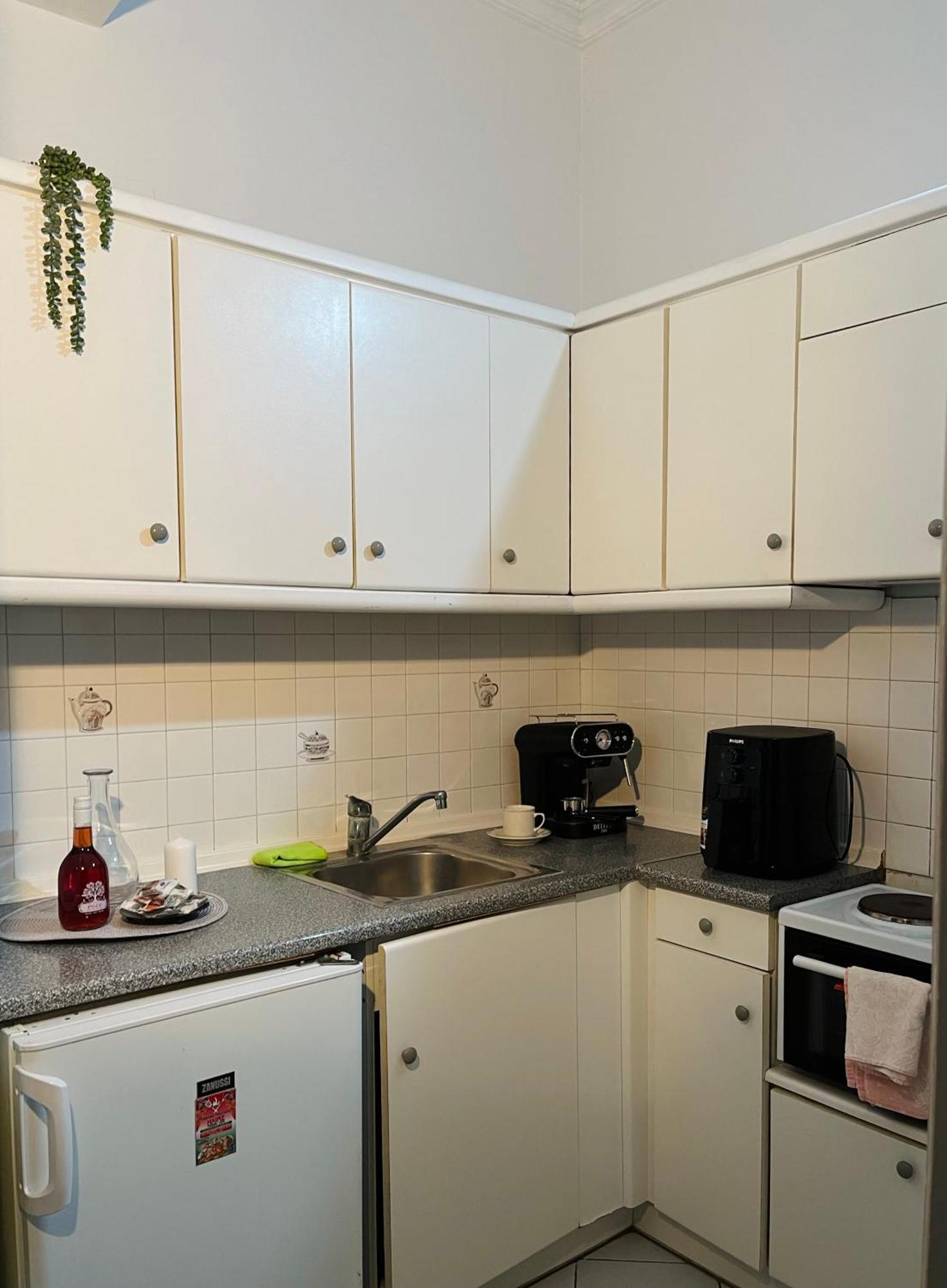 Papadatos Apts With Amazing View - 5mins From The *