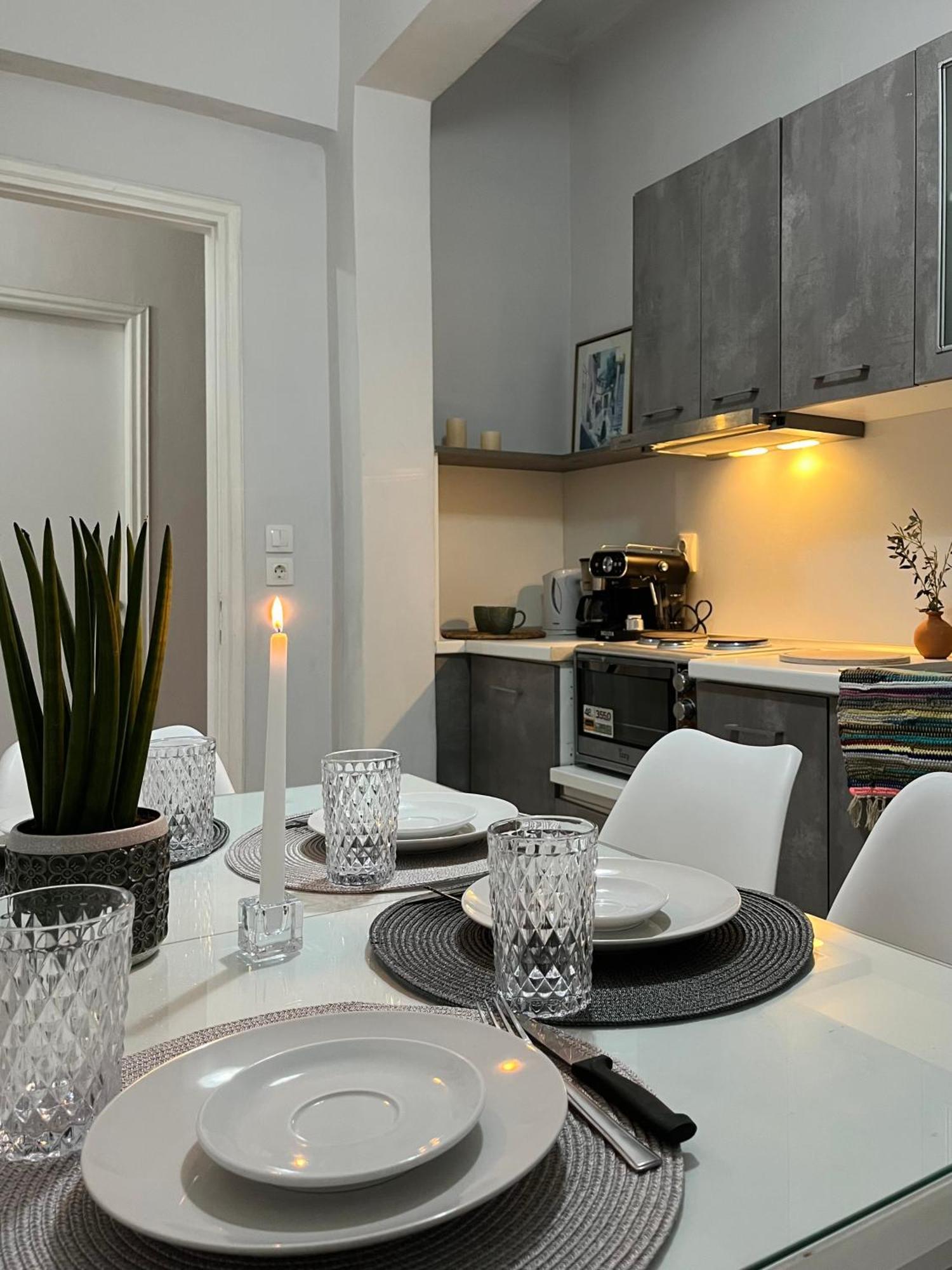 Papadatos Apts With Amazing View - 5mins From The * Kontogialos